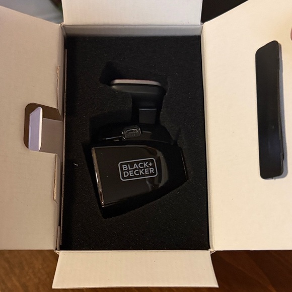 Black and Decker 1080p HD Dash Camera New - Picture 5 of 5